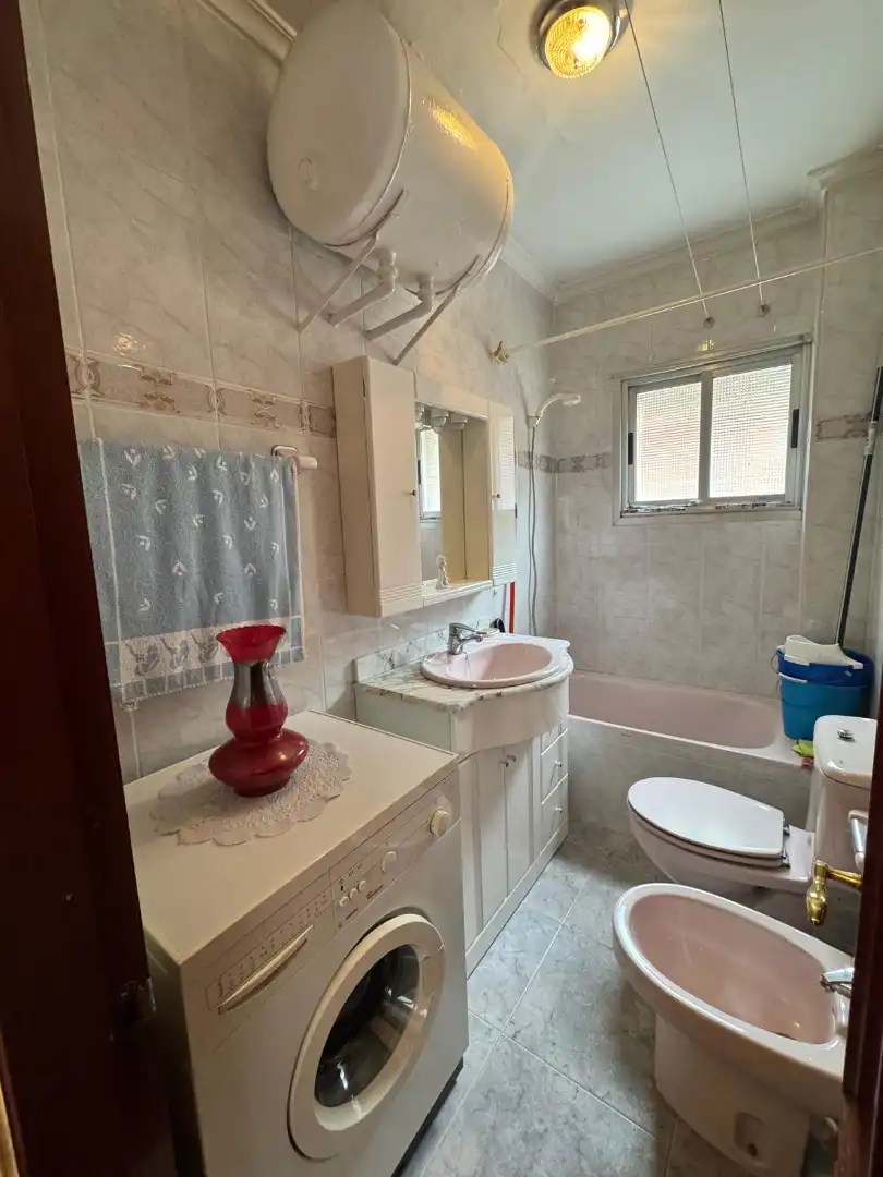 Flat for sale in Barrio Santa Bárbara 12, imagen 9