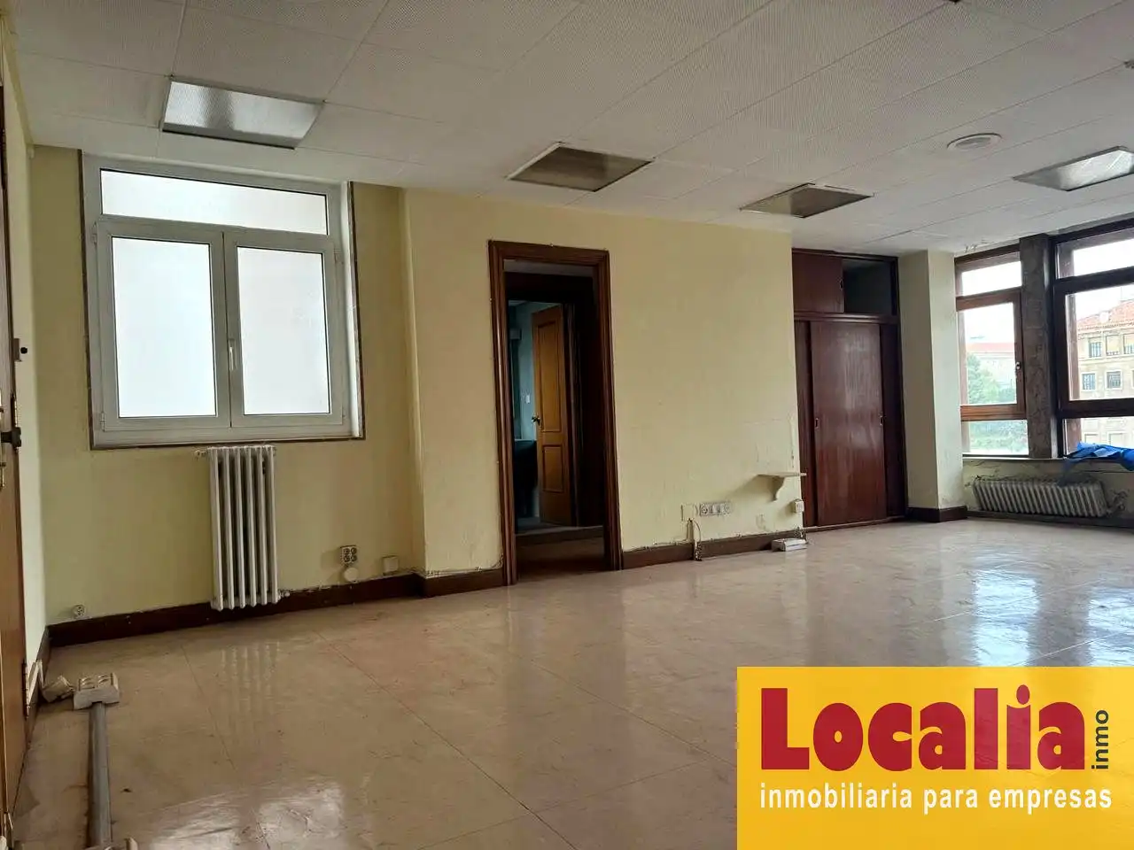 Locale commerciale in affitto a Castilla - Hermida, imagen 8