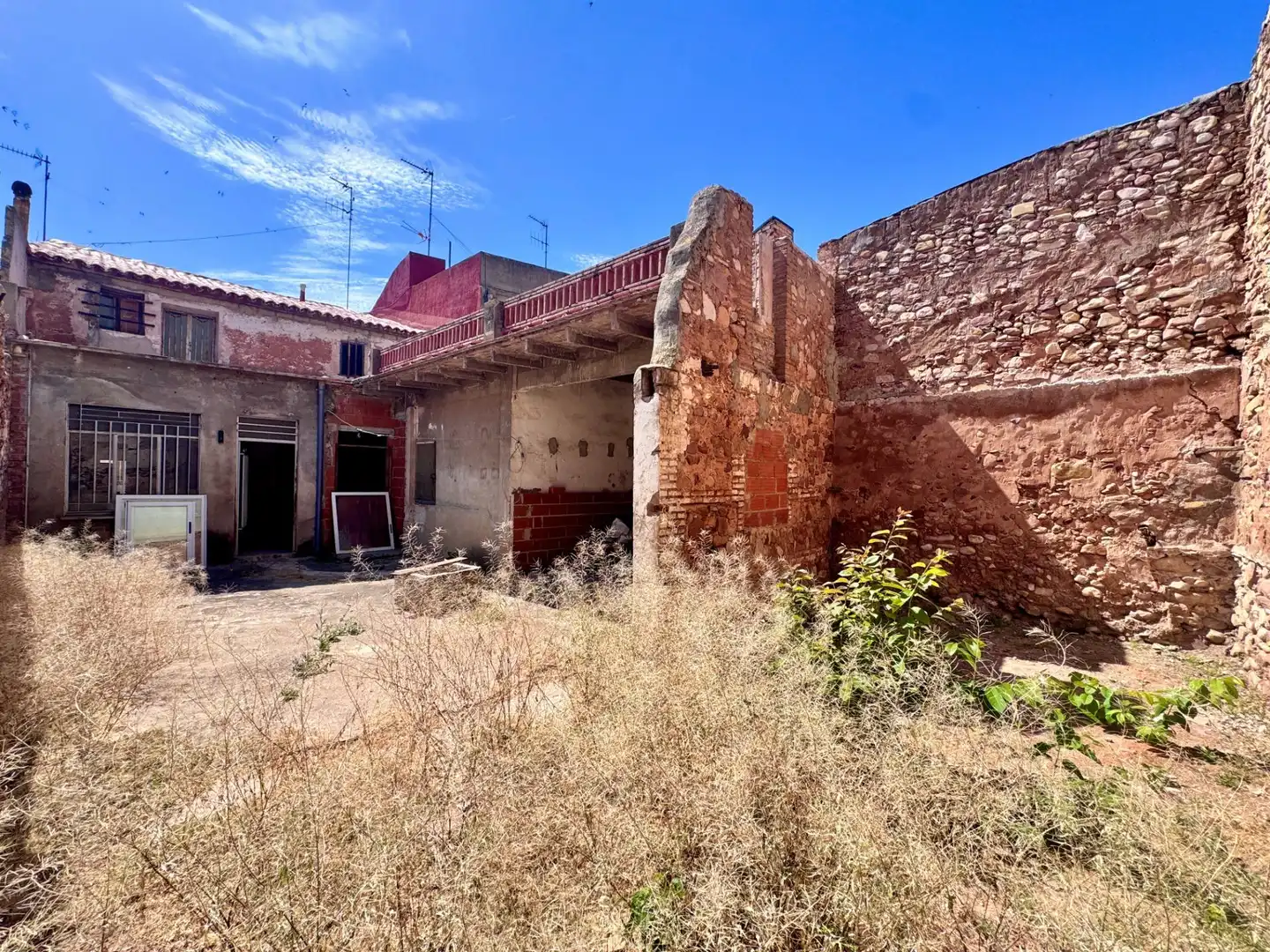 Vista exterior de Casa o xalet en venda en Moncofa amb Balcó
