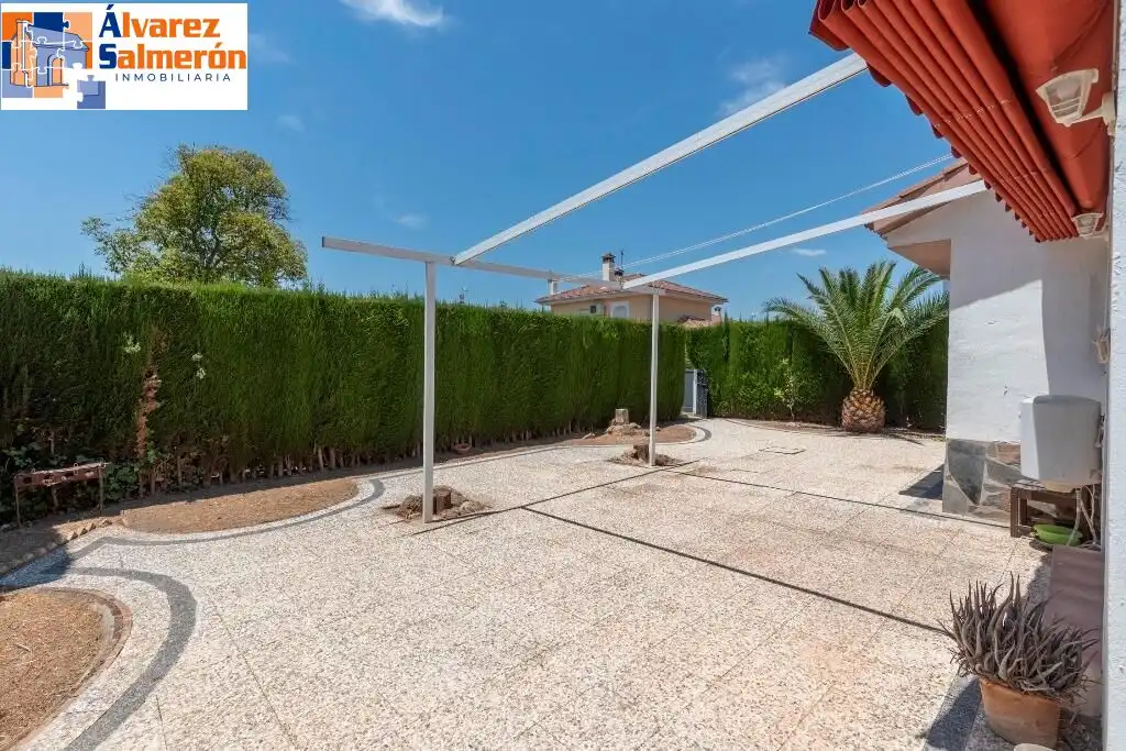 Garden of Houses for sale in Albolote  with Air Conditioner, Private garden and Terrace