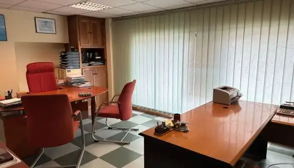 Fabrikhallen zur Miete in Santander