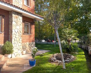 Jardí de Casa o xalet en venda en Aranjuez amb Aire condicionat, Calefacció i Jardí privat