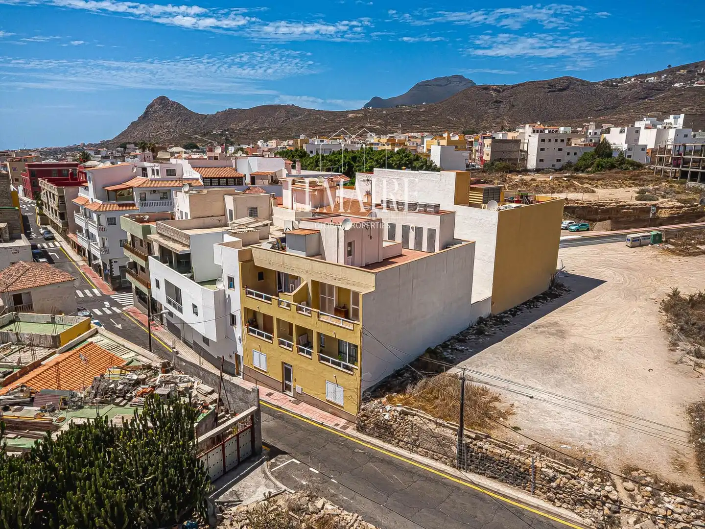 Vista exterior de Piso en venta en Arona con Terraza y Amueblado