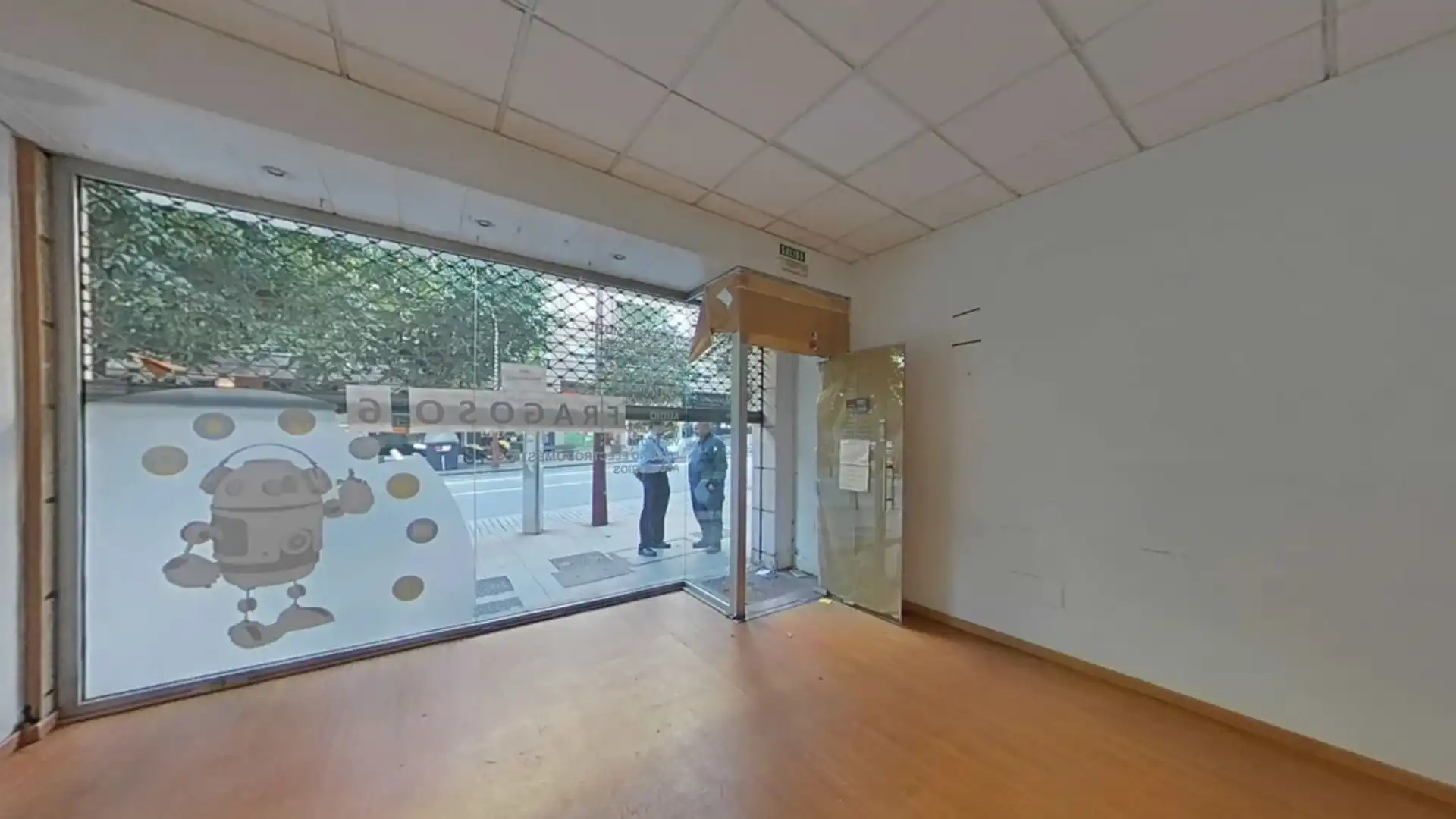 Local en venta en Vigo  con Parquet