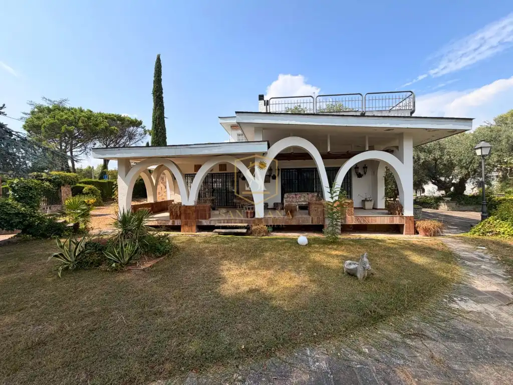Casa amb piscina en venda a Calle Mare De Deu Del Remei, imagen 2
