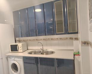 Kitchen of Flat to rent in Linares  with Air Conditioner, Furnished and Oven