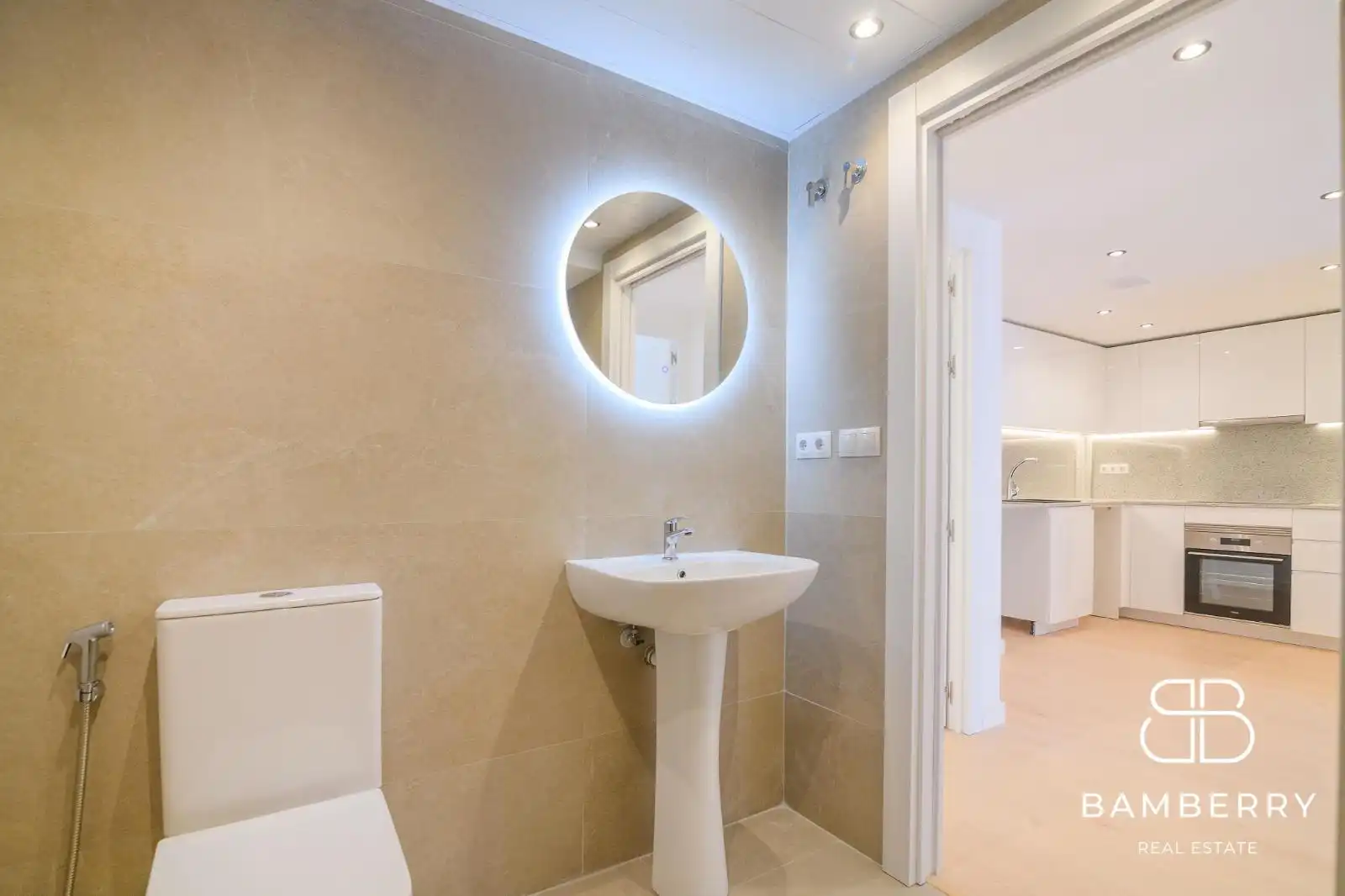 Bathroom of Flat for sale in Sant Boi de Llobregat  with Parquet flooring