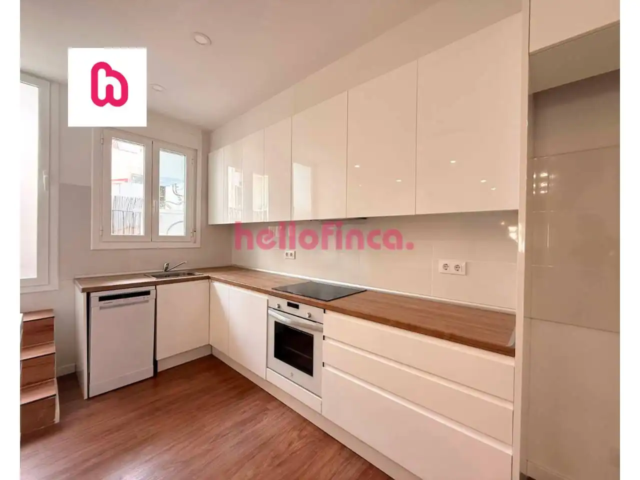 Kitchen of Flat for sale in El Vendrell  with Air Conditioner, Heating and Parquet flooring