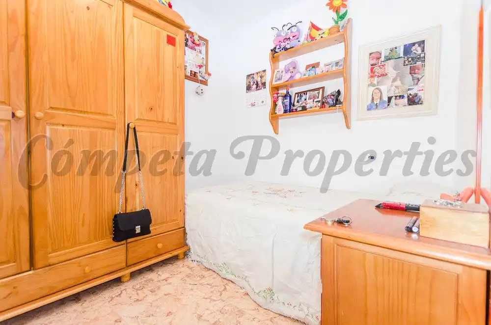 Habitación de Casa o chalet en venta en Cómpeta con Terraza, Amueblado y Horno