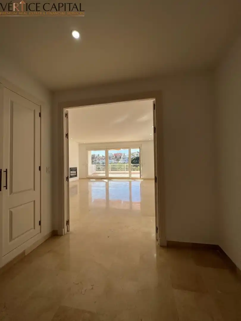 Sala de estar de Piso en venta en Benalmádena con Aire acondicionado, Terraza y Alarma