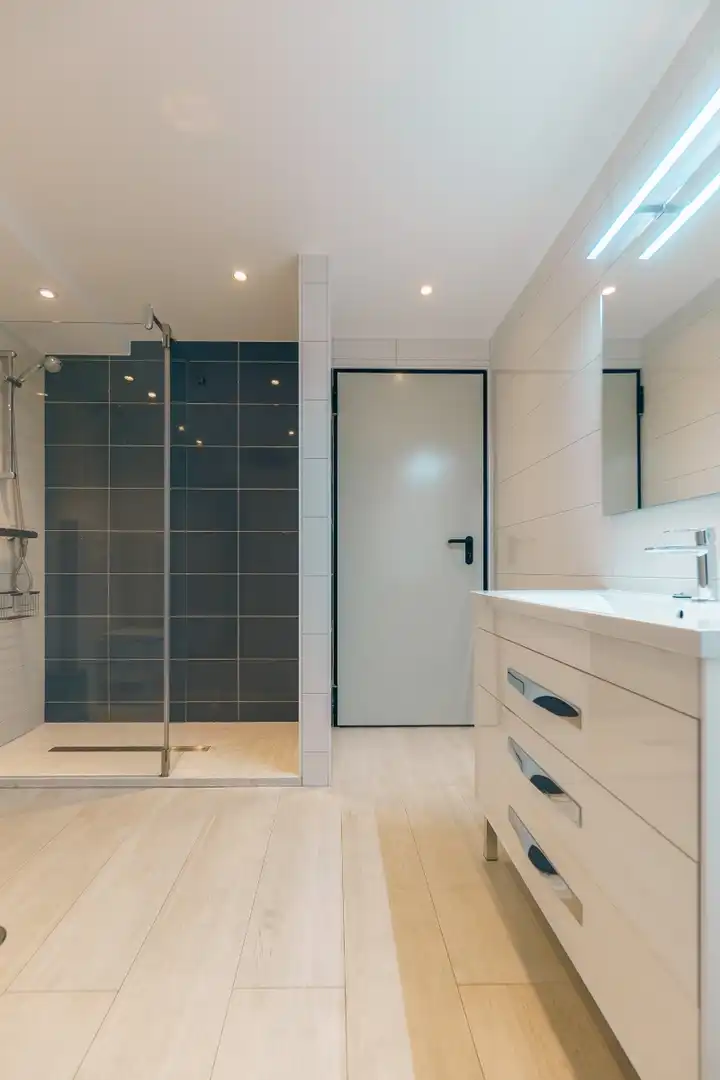 Baño de Casa o chalet en venta en L'Alfàs del Pi con Terraza y Piscina