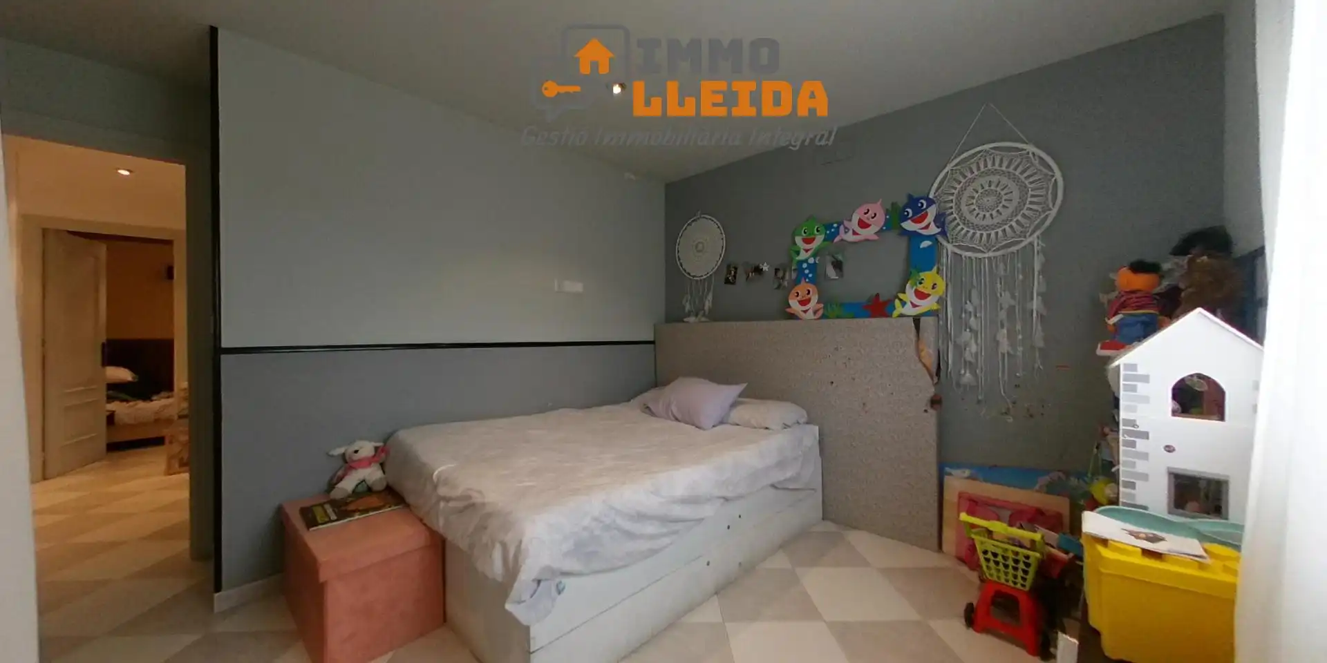 Dormitori de Casa o xalet en venda en La Sentiu de Sió amb Calefacció, Terrassa i Traster