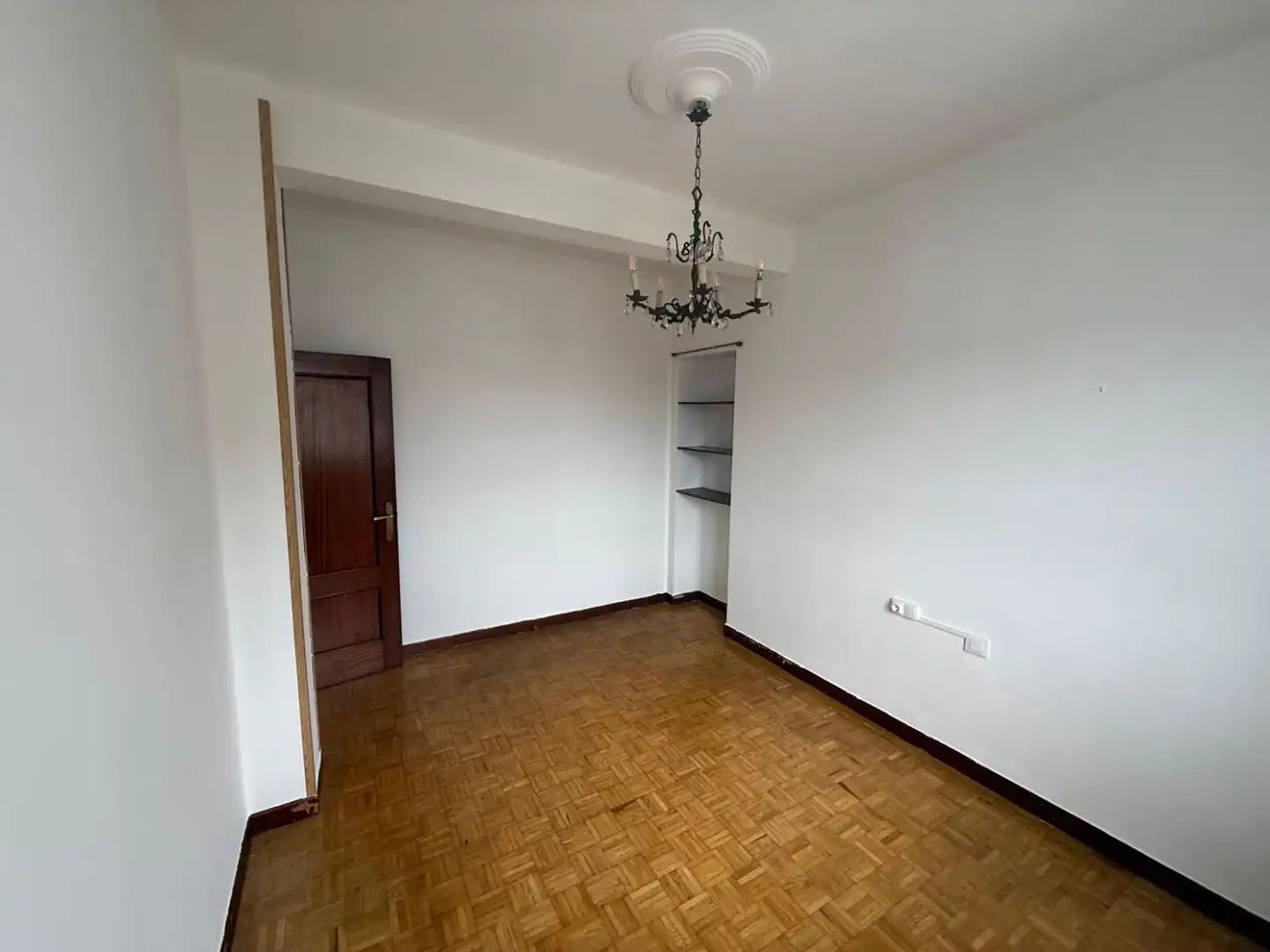 Bedroom of Flat for sale in Oviedo   with Heating, Parquet flooring and Terrace