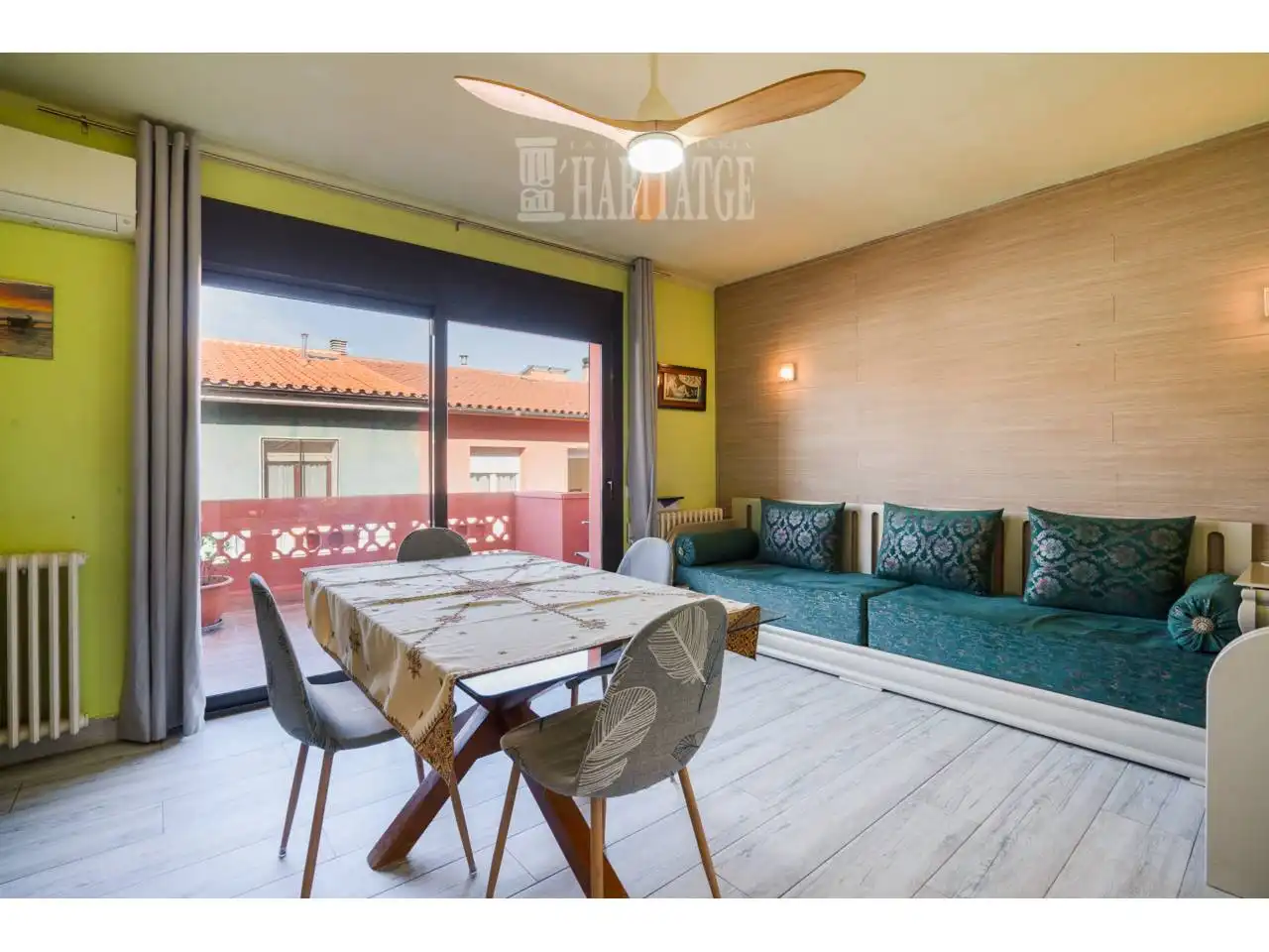 Habitación de Casa o chalet en venta en Santa Eugènia de Berga con Aire acondicionado, Calefacción y Parquet