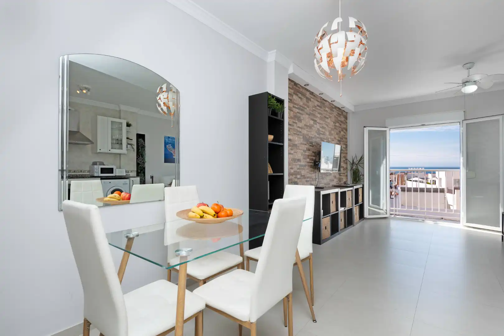 Comedor de Apartamento en venta en Nerja con Aire acondicionado, Calefacción y Terraza