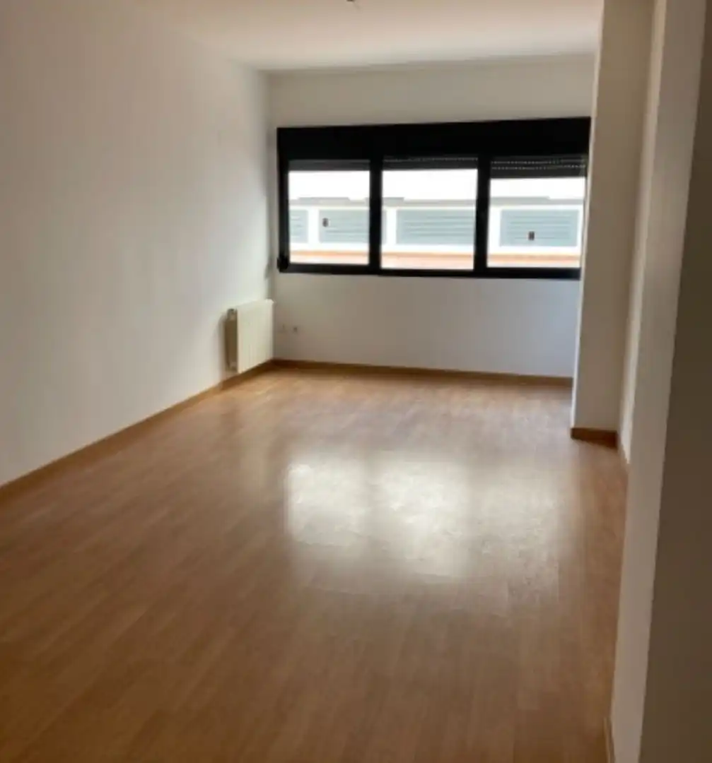 Sala de estar de Piso en venta en Tavernes de la Valldigna con Alarma