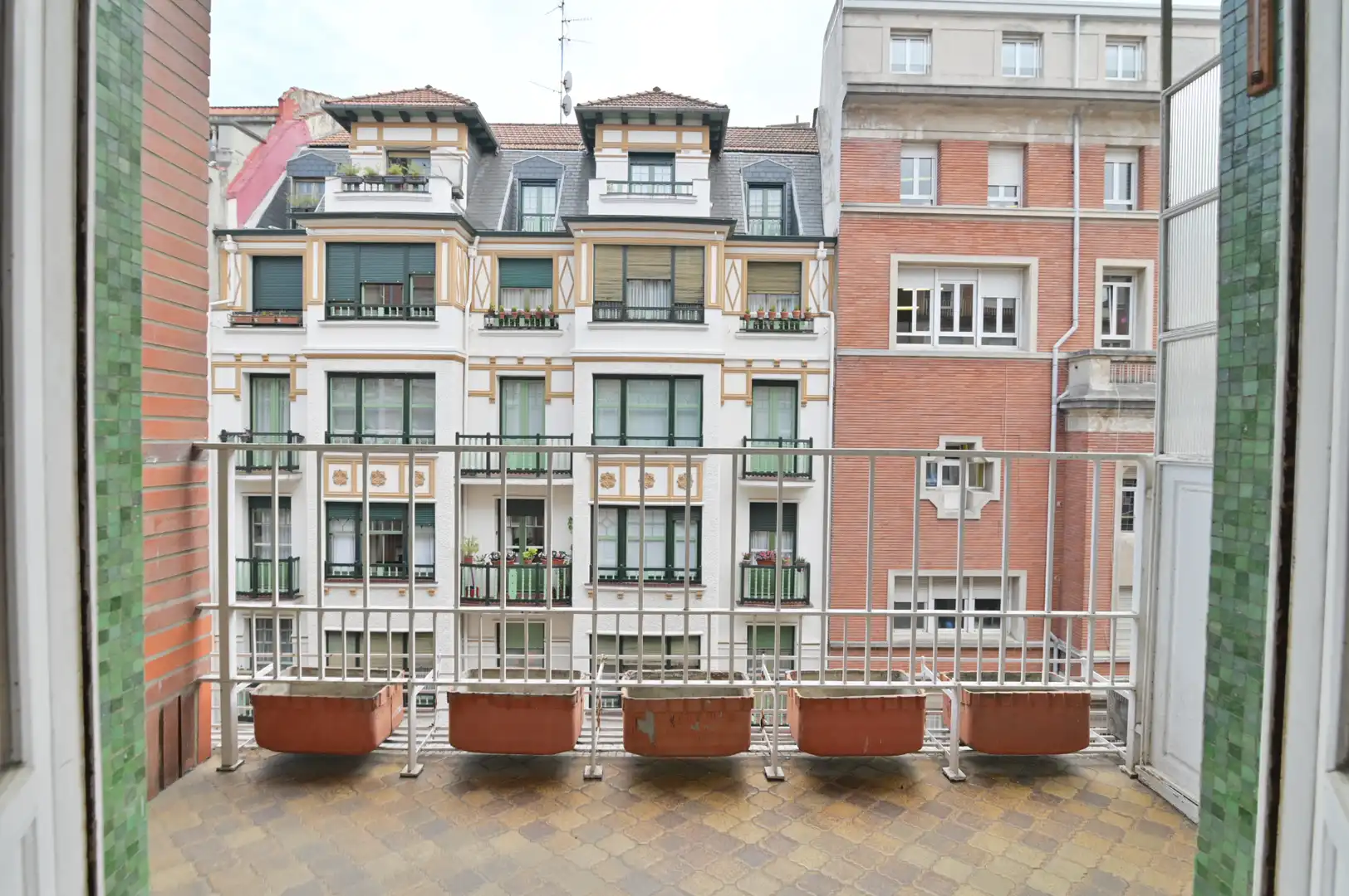 Vista exterior de Piso en venta en Bilbao  con Calefacción y Balcón