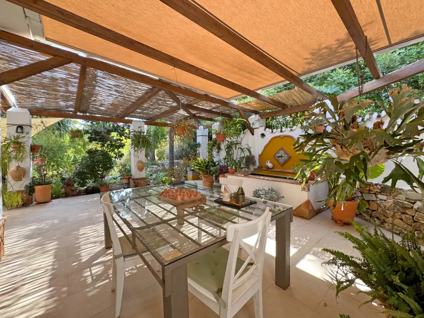 Terrassa de Casa o xalet en venda en Alhaurín de la Torre amb Aire condicionat, Calefacció i Jardí privat