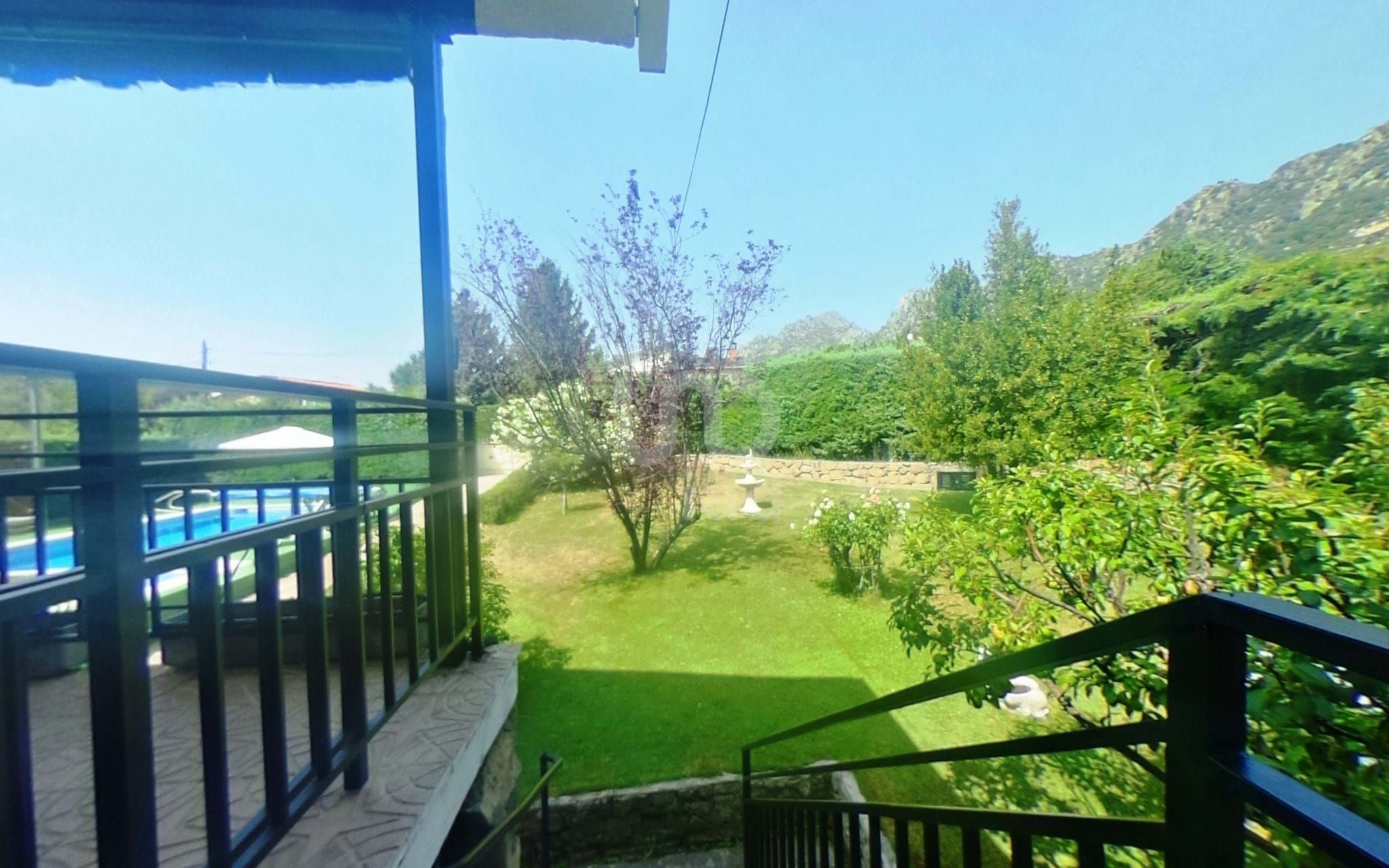 Garden of House or chalet for sale in La Cabrera  with Heating, Terrace and Swimming Pool