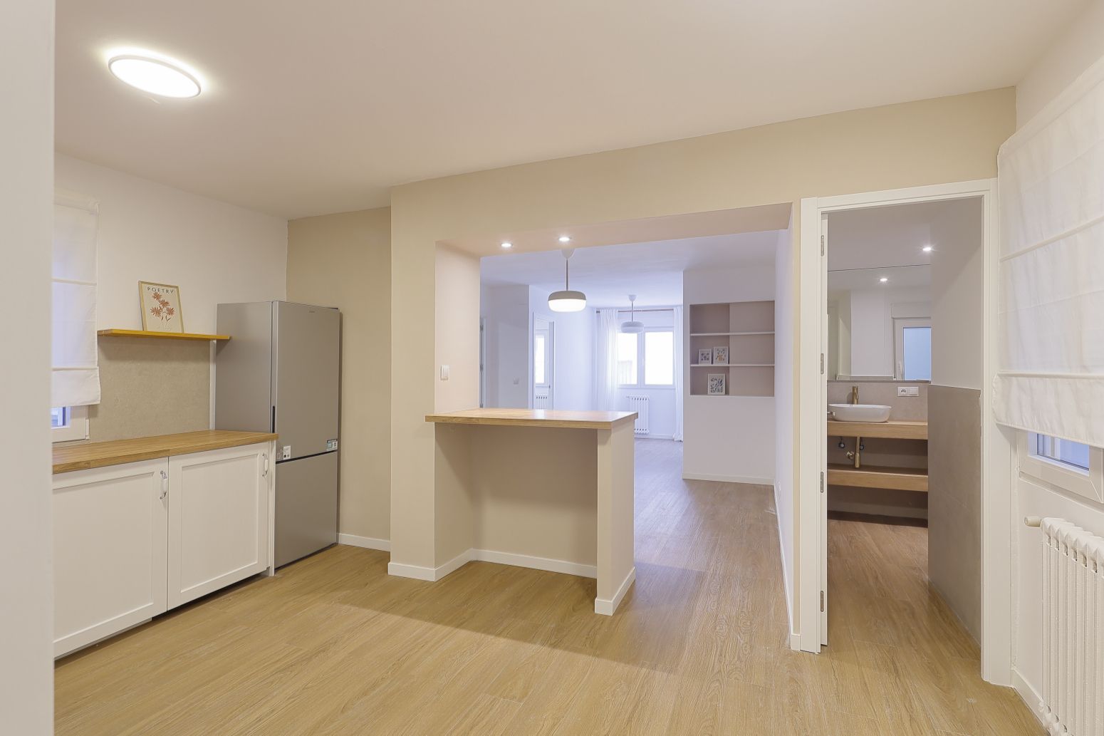 Kitchen of Flat for sale in Oviedo   with Heating, Parquet flooring and Storage room