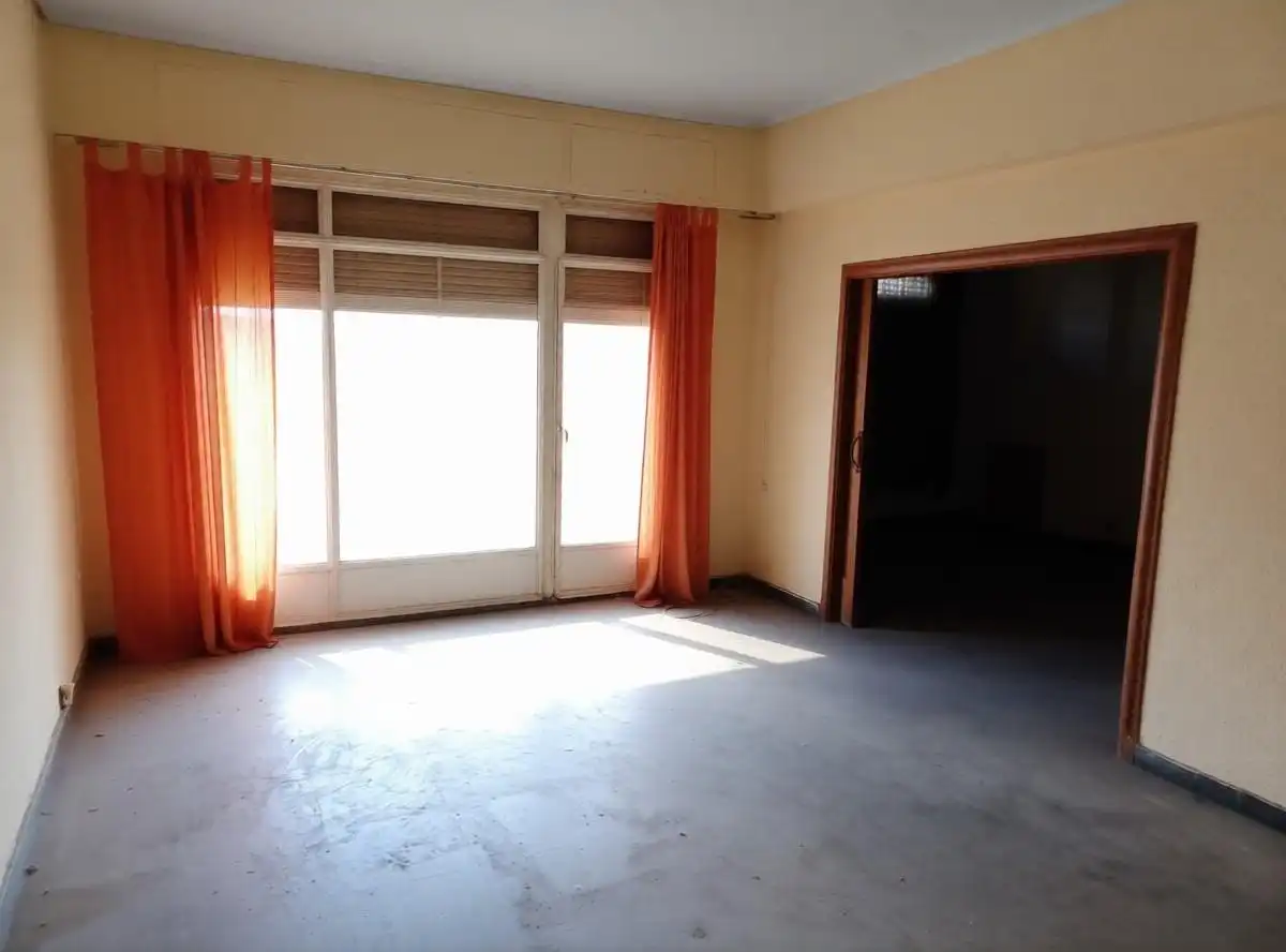 Wohnung zum Verkauf in Castellón de la Plana / Castelló de la Plana mit Terrasse und Balkon