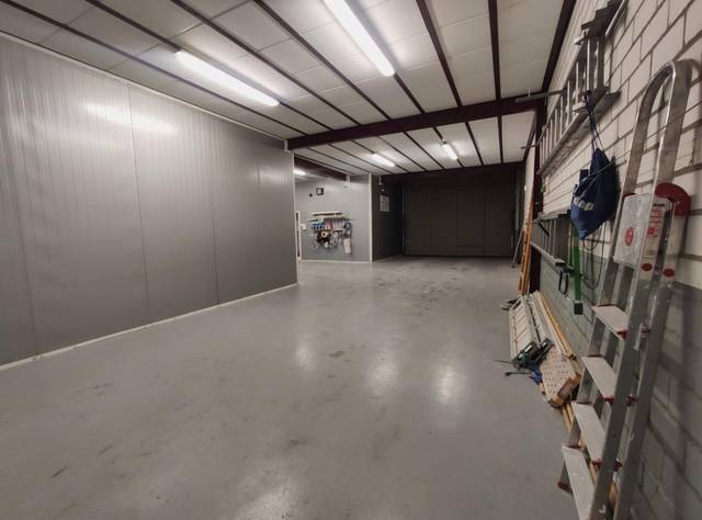 Nave industrial en Venta en Calle de la Demanda en Villafría - La Ventilla - Castañares