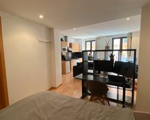 Exterior view of Loft for sale in  Barcelona Capital  with Air Conditioner, Heating and Balcony