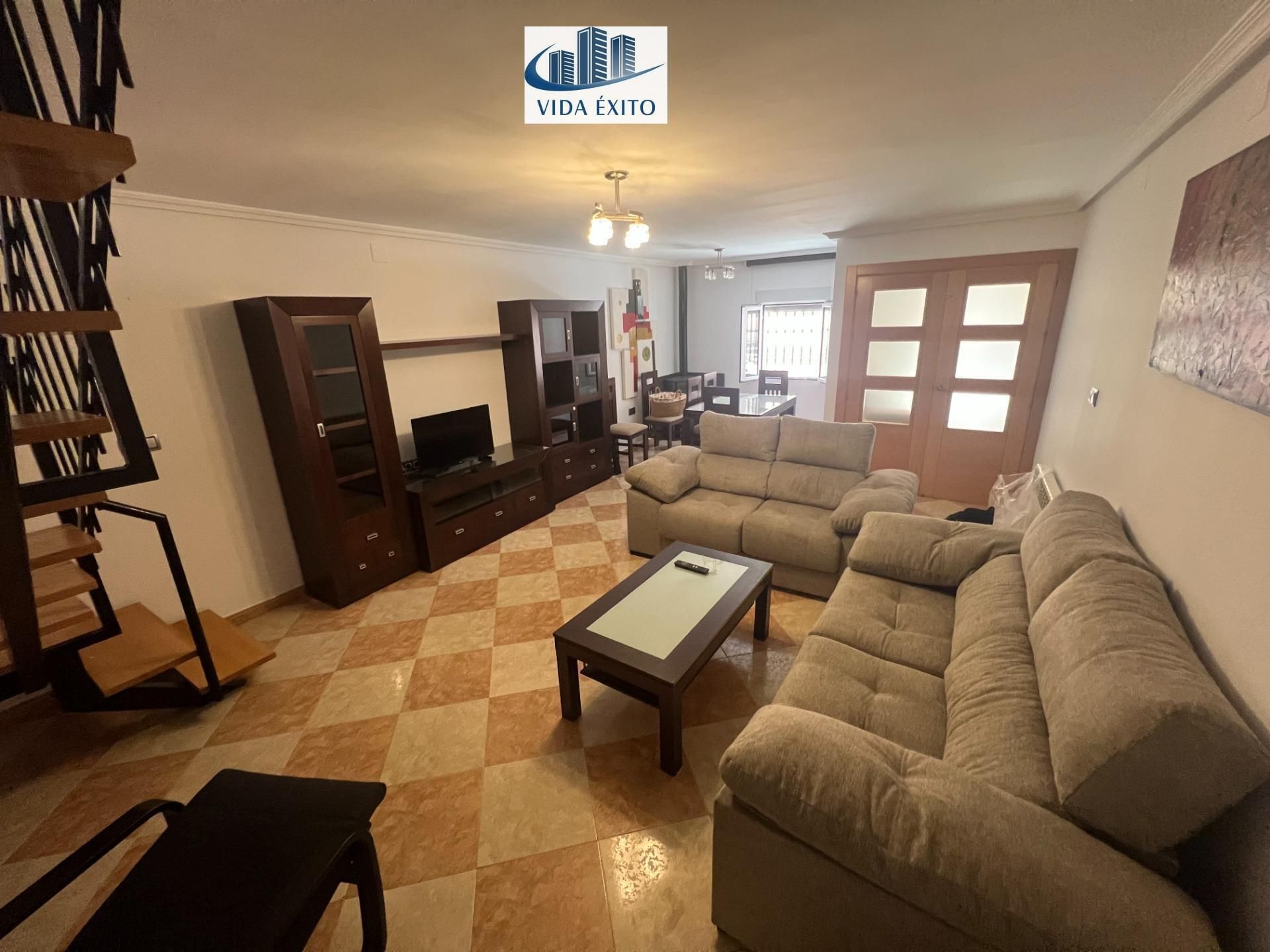 Living room of House or chalet for sale in  Jaén Capital  with Air Conditioner, Terrace and Balcony