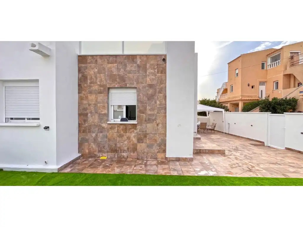 Bungalow con jardín en venta en Orihuela Costa, imagen 17
