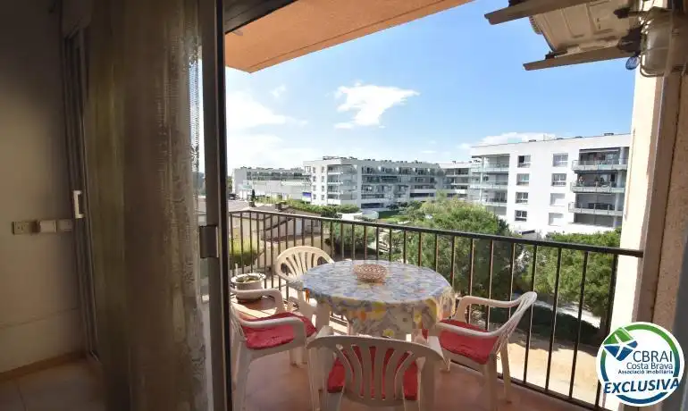 Balcony of Flat for sale in Roses  with Heating, Private garden and Terrace