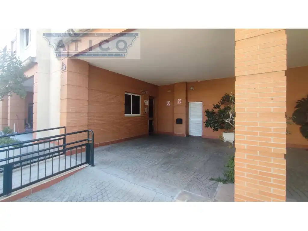 Exterior view of Flat for sale in Sevilla