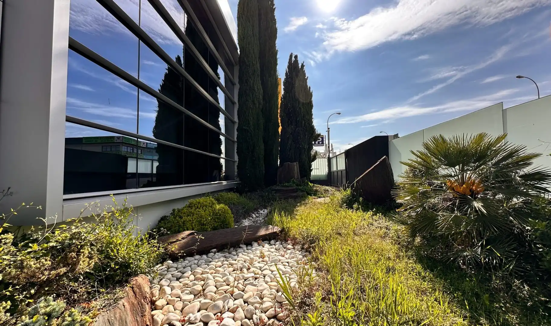 Exterior view of Office for rent in Villaviciosa de Odón
