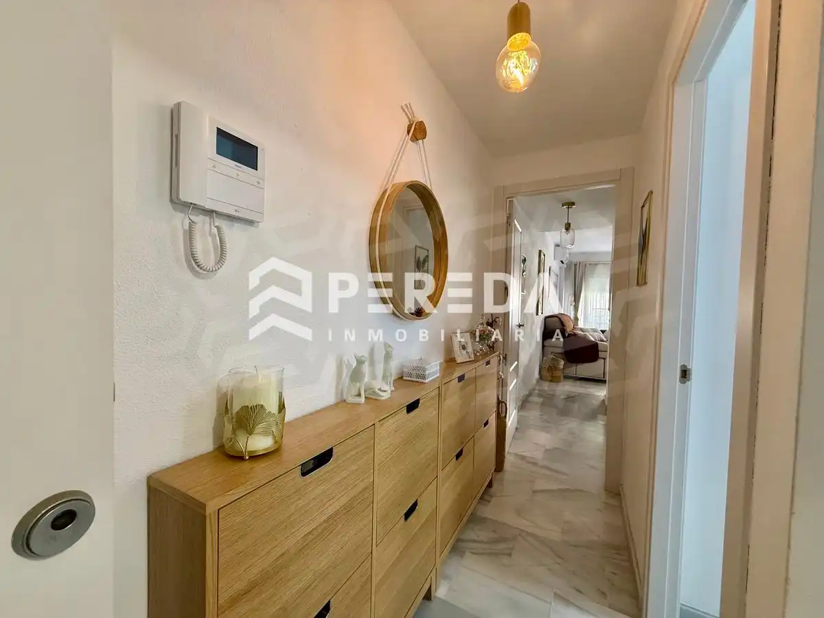 Habitación de Ático en venta en Roquetas de Mar con Aire acondicionado, Terraza y Amueblado