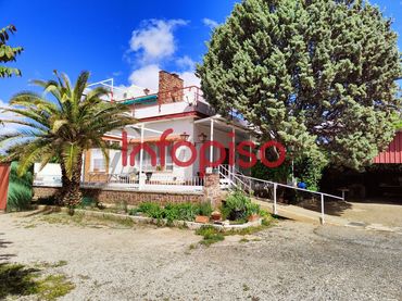 Casa rústica en venda a Valdepeñas