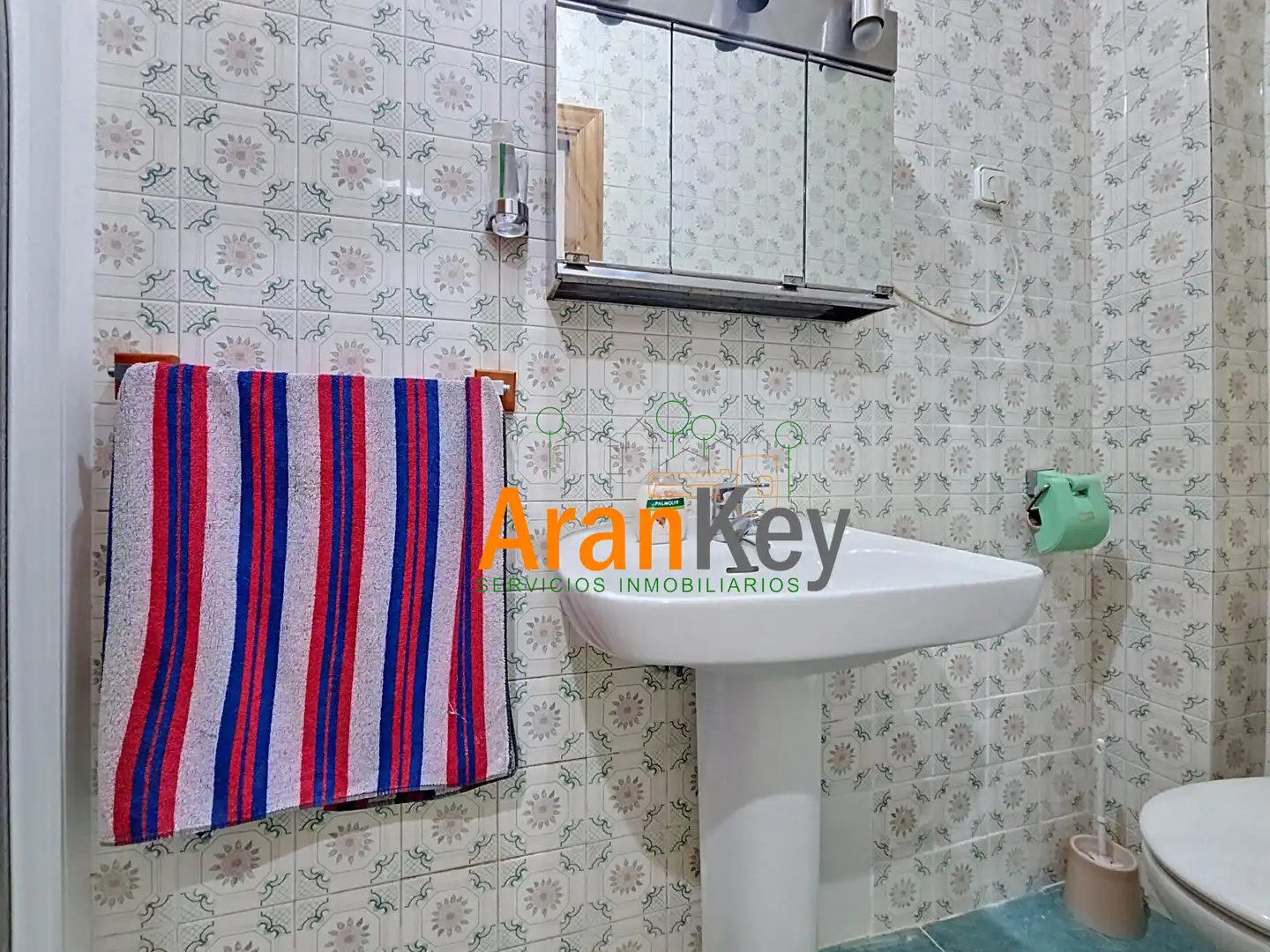 Baño de Piso en venta en Aranjuez con Aire acondicionado, Calefacción y Amueblado