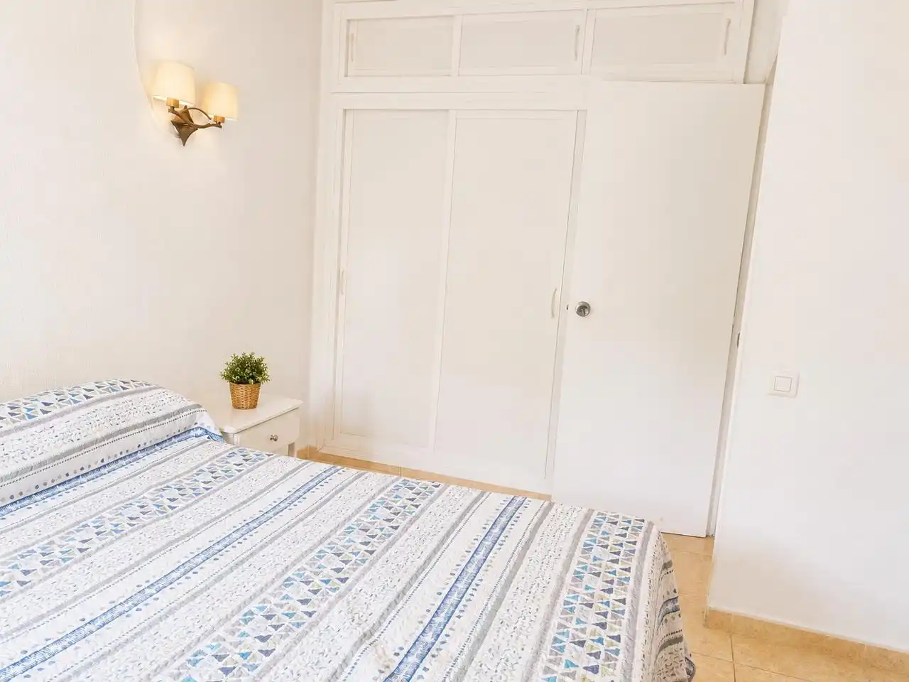 Dormitori de Planta baixa en venda en Benalmádena amb Terrassa, Moblat i Piscina comunitària