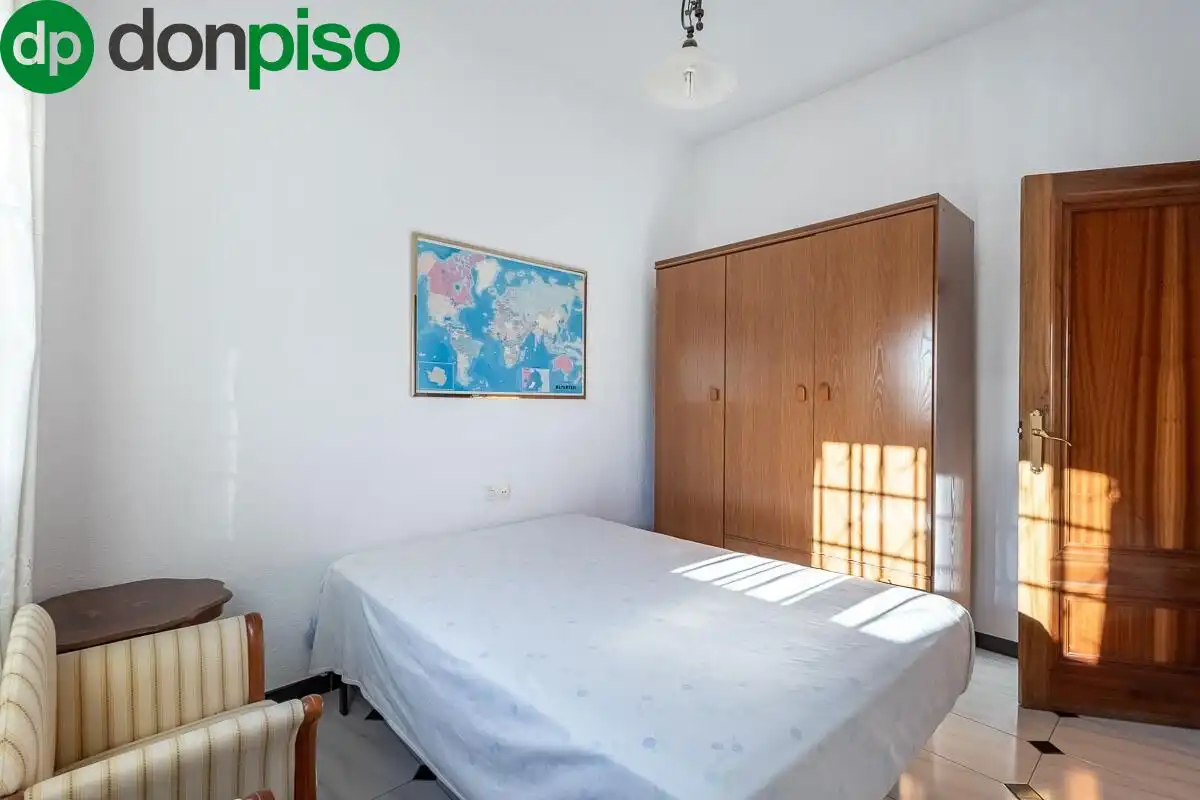 House with garden for sale in Calle GRANADA, imagen 11