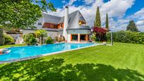 Garden of House or chalet for sale in  Madrid Capital  with Air Conditioner, Heating and Private garden