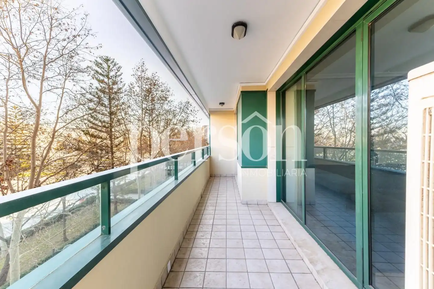 Terrace of Flat for rent in Valencia  with Air Conditioner, Terrace and Furnished