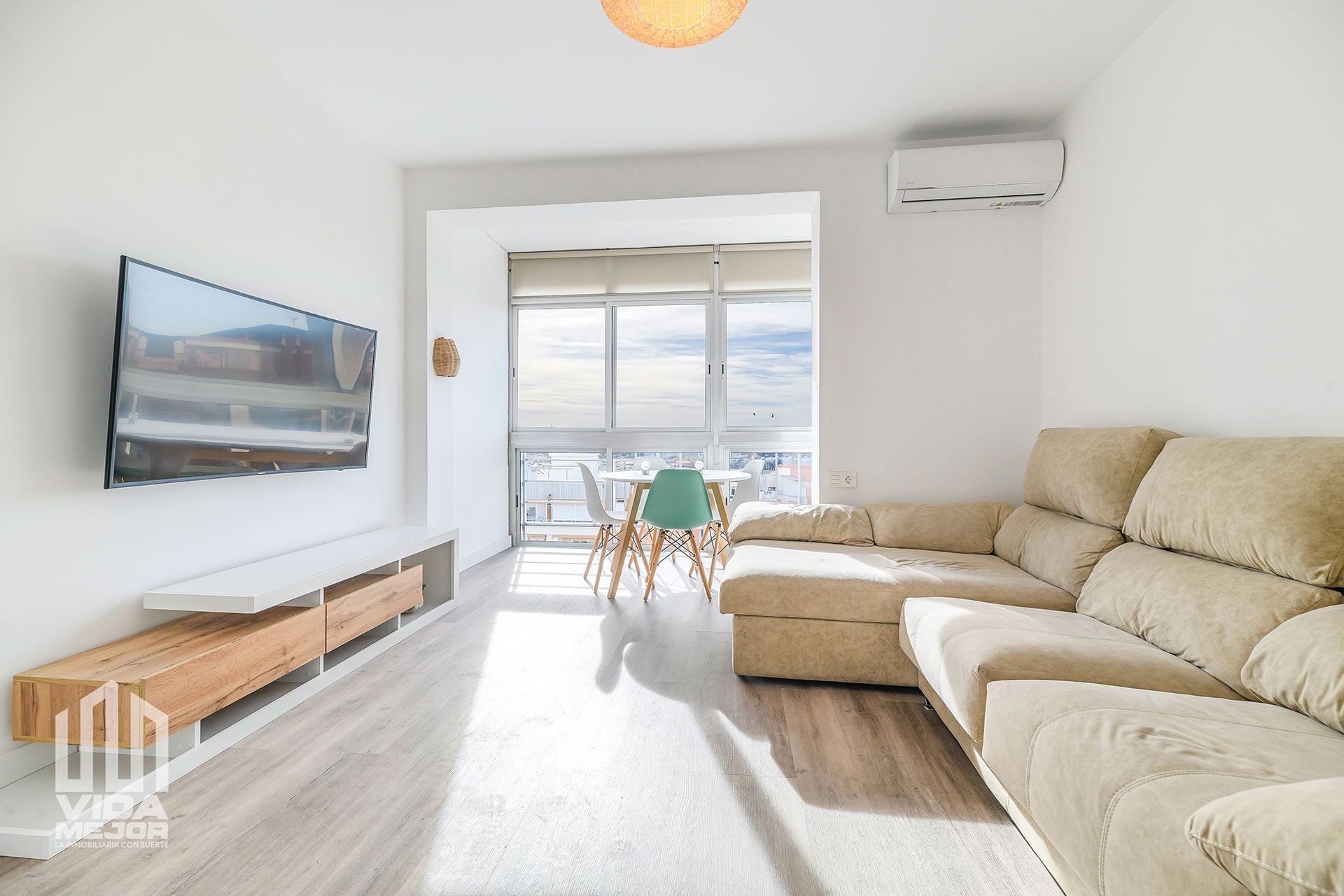 Living room of Flat for sale in Gavà  with Air Conditioner