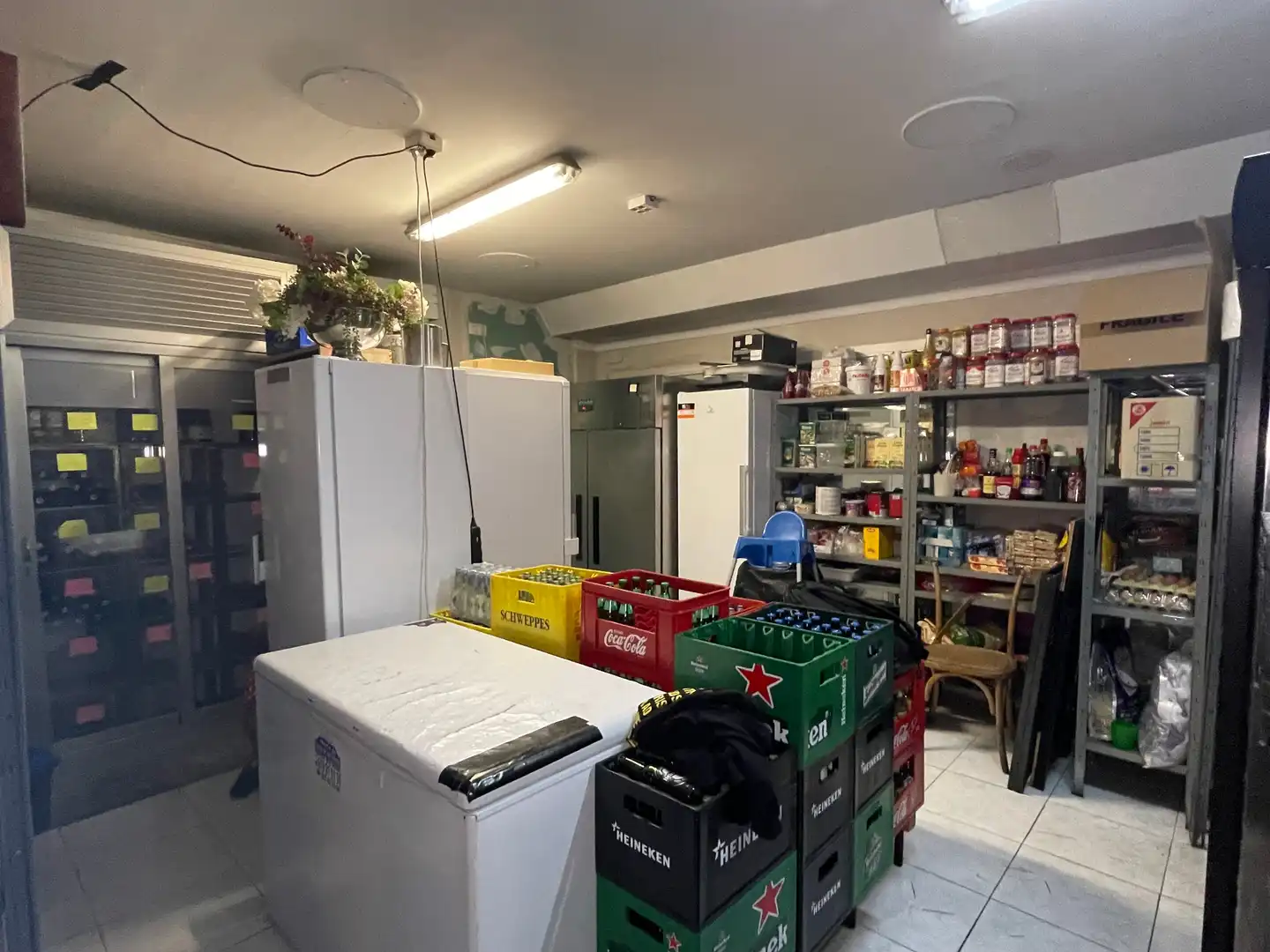 Local comercial en traspàs a Nueva Andalucía, imagen 3