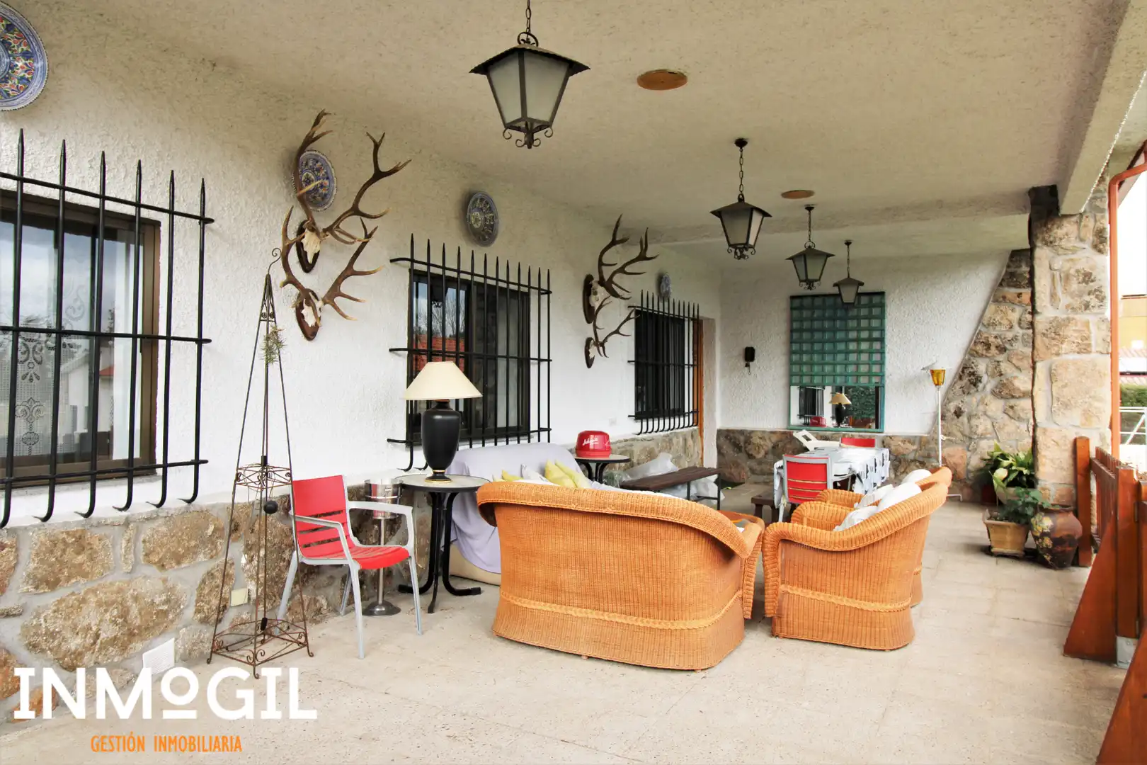 Detached house with pool for sale in Calle del Valle de Toranzo, imagen 10