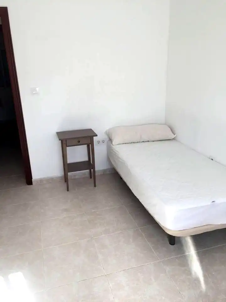 Bedroom of Flat for rent in Sevilla  with Air Conditioner and Terrace