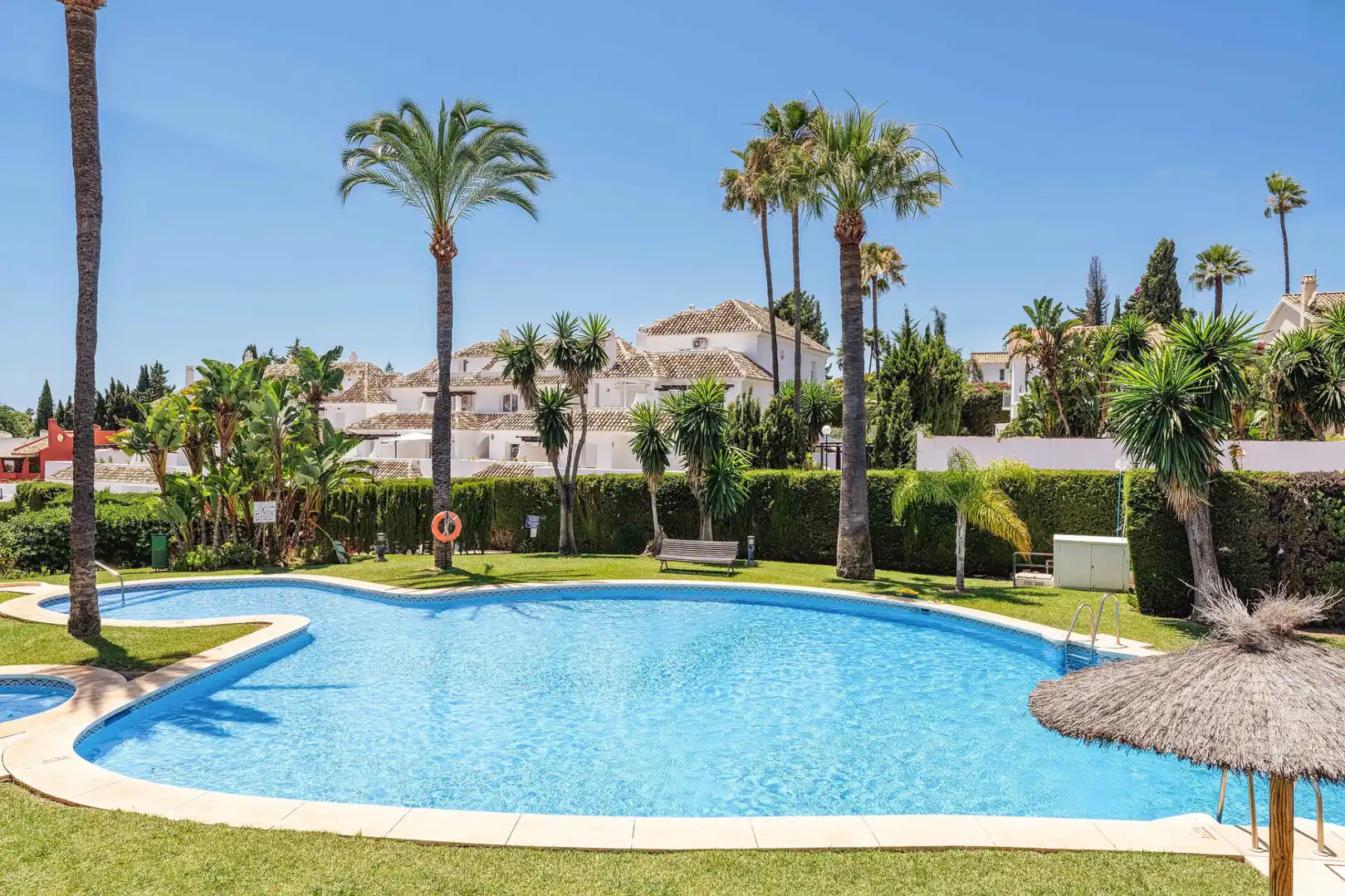 Ground floor with pool for sale in Nueva Andalucía, imagen 18