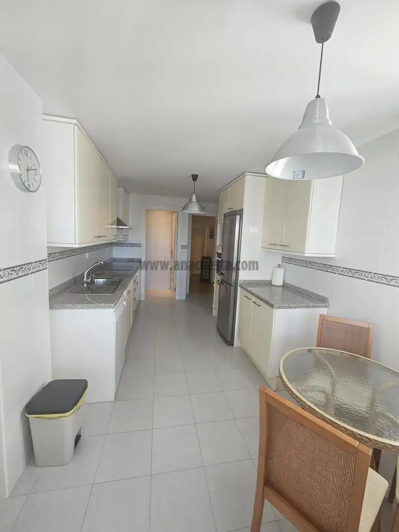Apartamento con piscina en venta en Marina de la Duquesa, imagen 29