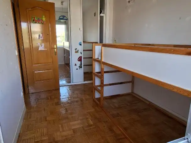 Dormitori de Pis en venda en  Madrid Capital amb Terrassa