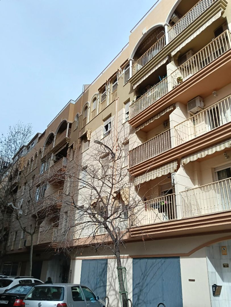 Exterior view of Flat to rent in  Granada Capital  with Furnished
