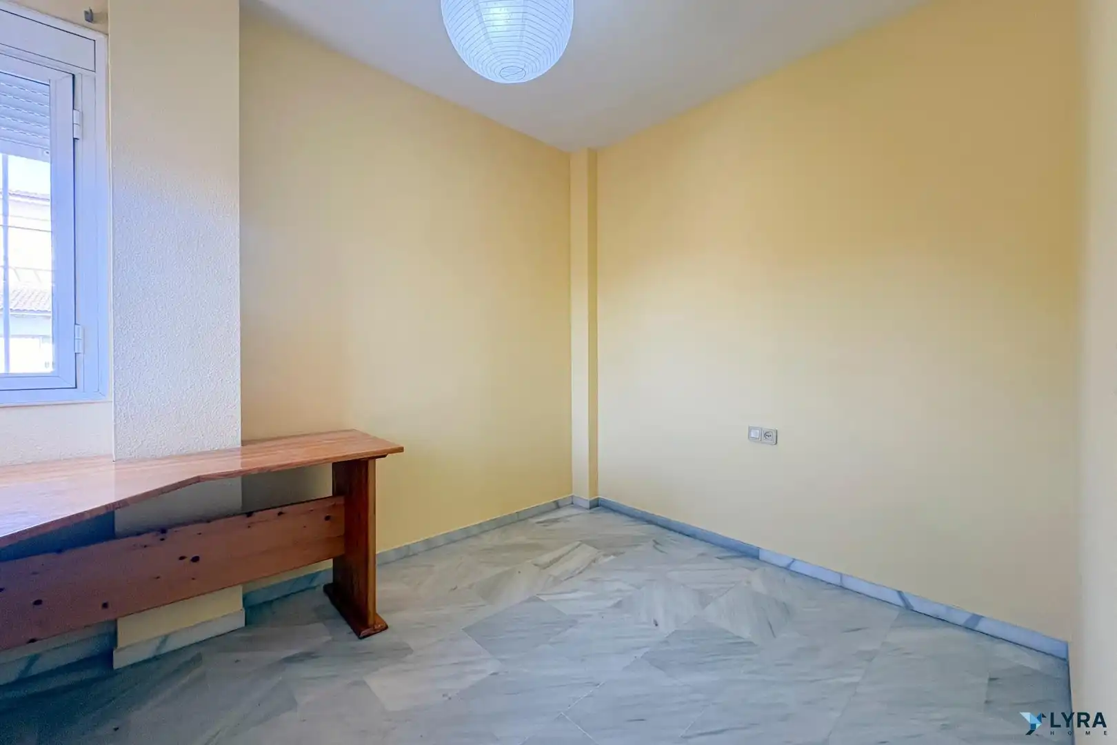 Bedroom of Flat for rent in Tomares  with Balcony and Community pool