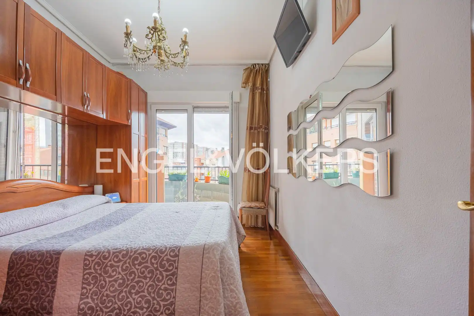 Habitación de Piso en venta en Bilbao  con Calefacción y Terraza