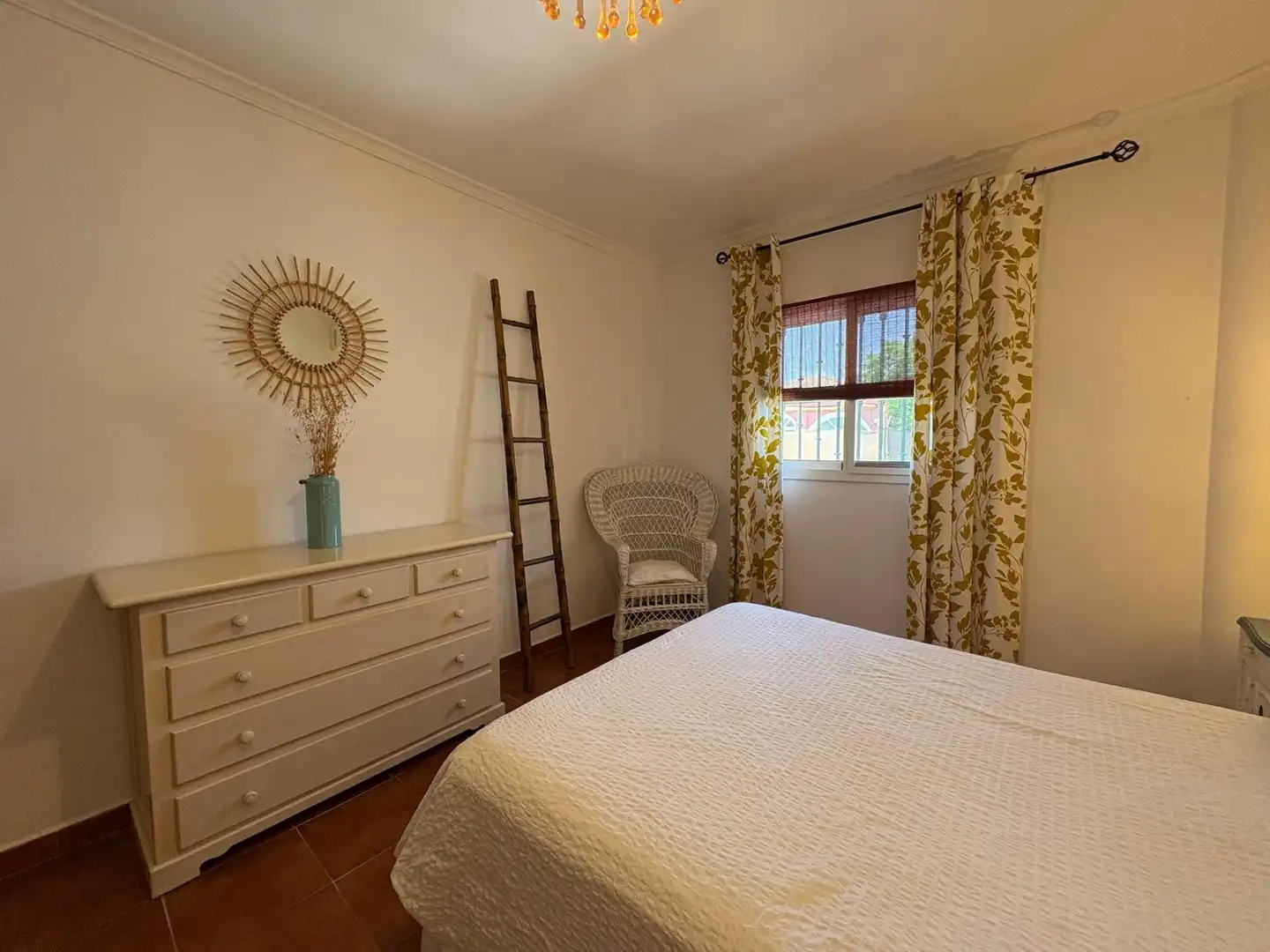 Bedroom of Houses for rent in Chiclana de la Frontera  with Air Conditioner, Private garden and Terrace